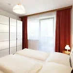 Kanauf Apartment *